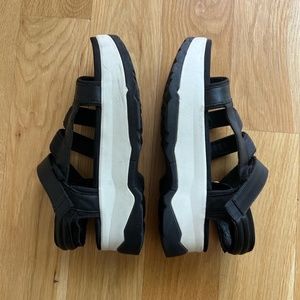 Teva Teva Zamora platform sandals